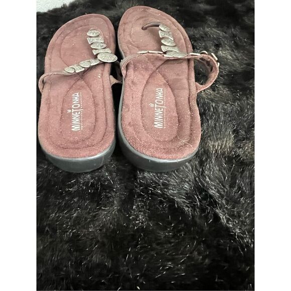 Minnetonka Thong Flip Flop Sandals Womens Size 7.5 Brown Leather Metal # 702041 - Picture 6 of 6